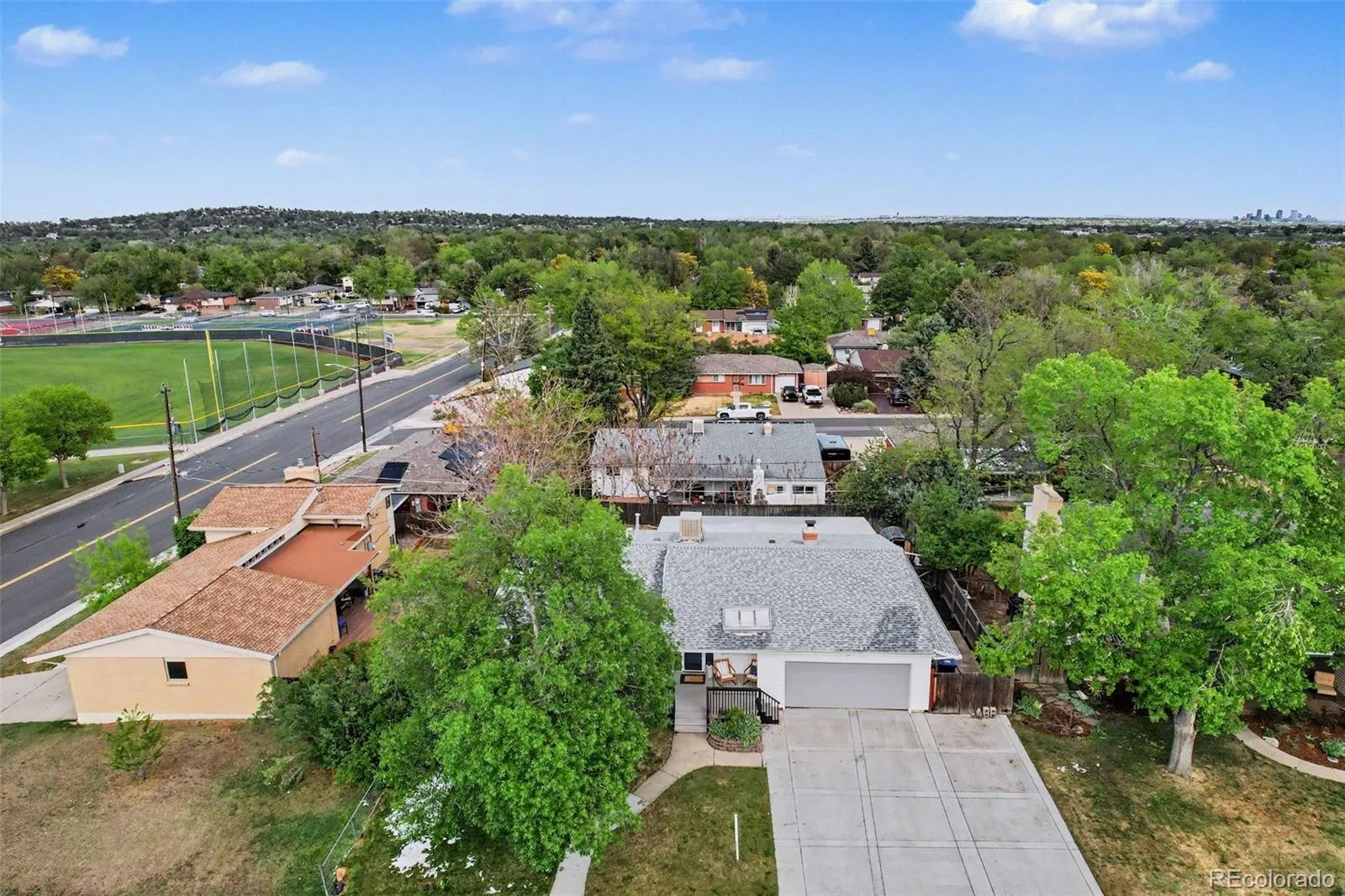 6134 Queen Court Arvada CO 80004 MLS #REC3169371 05102026141926 1600 30