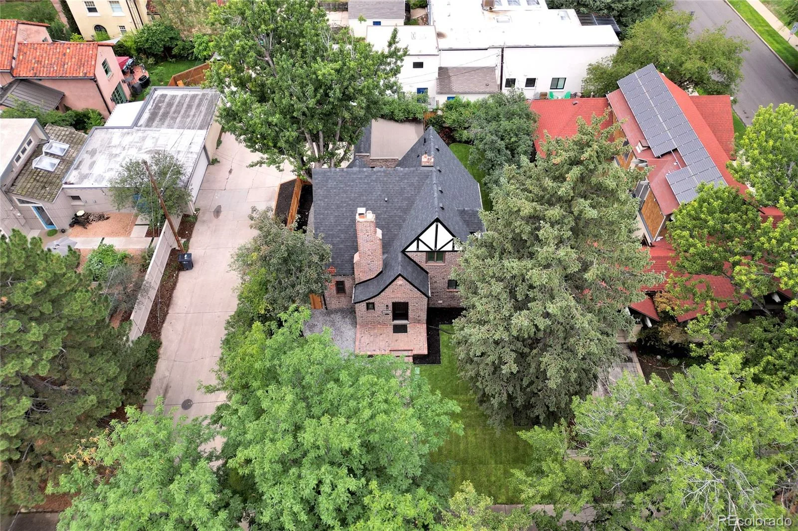 1725 Forest Street Parkway Denver CO 80220 | MLS #REC3171161 08172026231052 1600 47