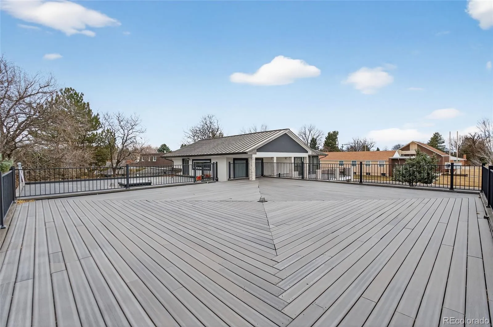 2390 S Holly Street Denver CO 80222 MLS #REC3173038 05212026183919 1600 26