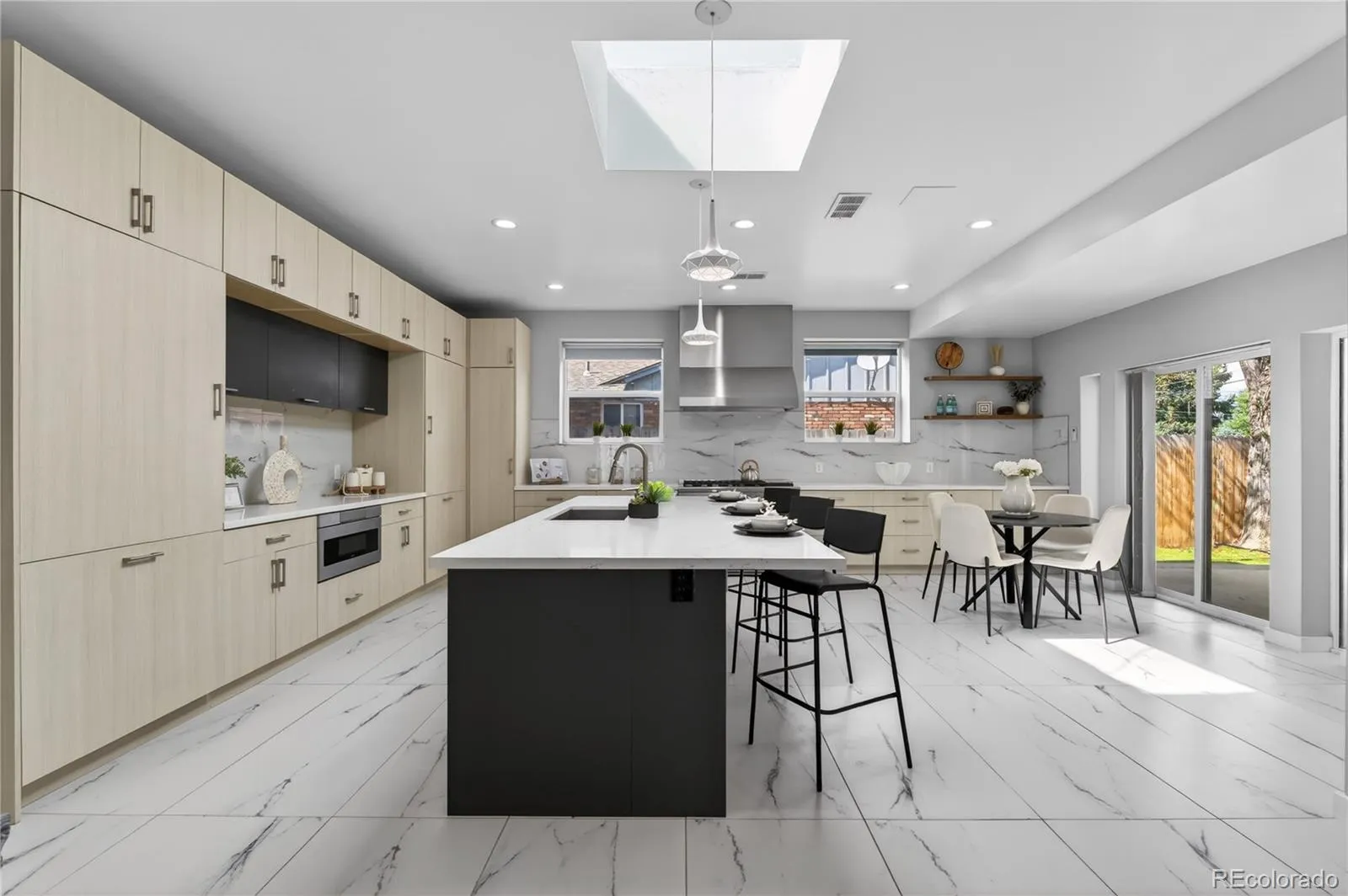 2390 S Holly Street Denver CO 80222 MLS #REC3173038 05212026183919 1600 5