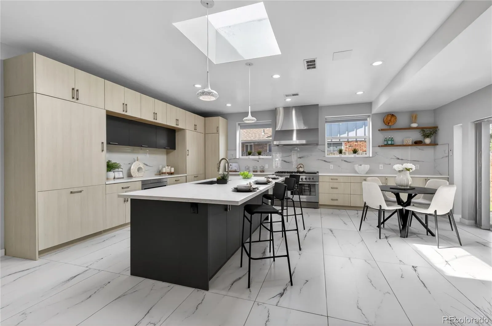 2390 S Holly Street Denver CO 80222 MLS #REC3173038 05212026183919 1600 7