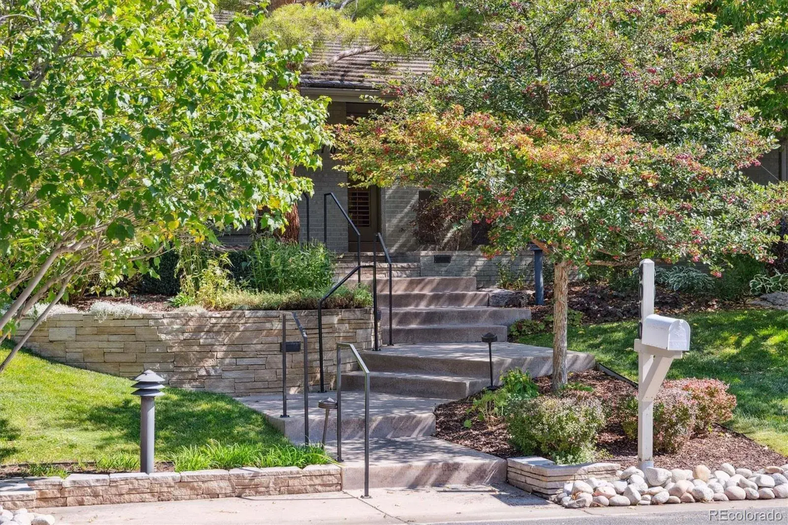 10032025043225 1600 49