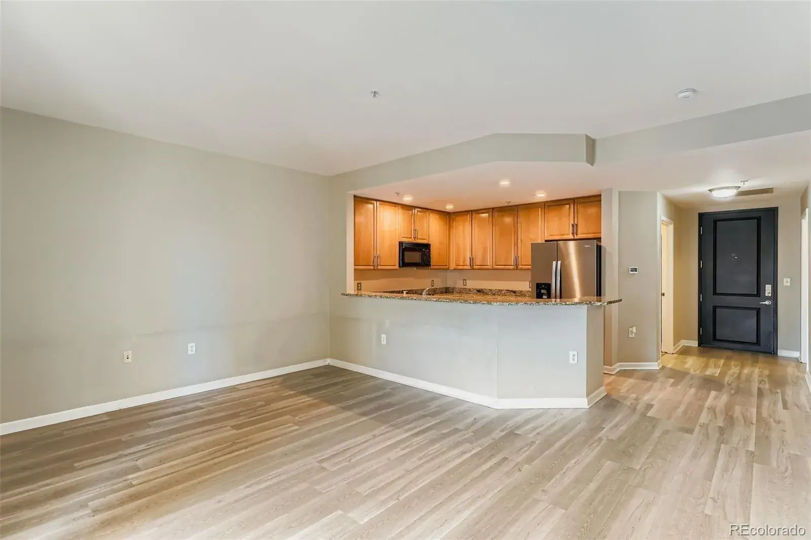 11052025205936 1600 10