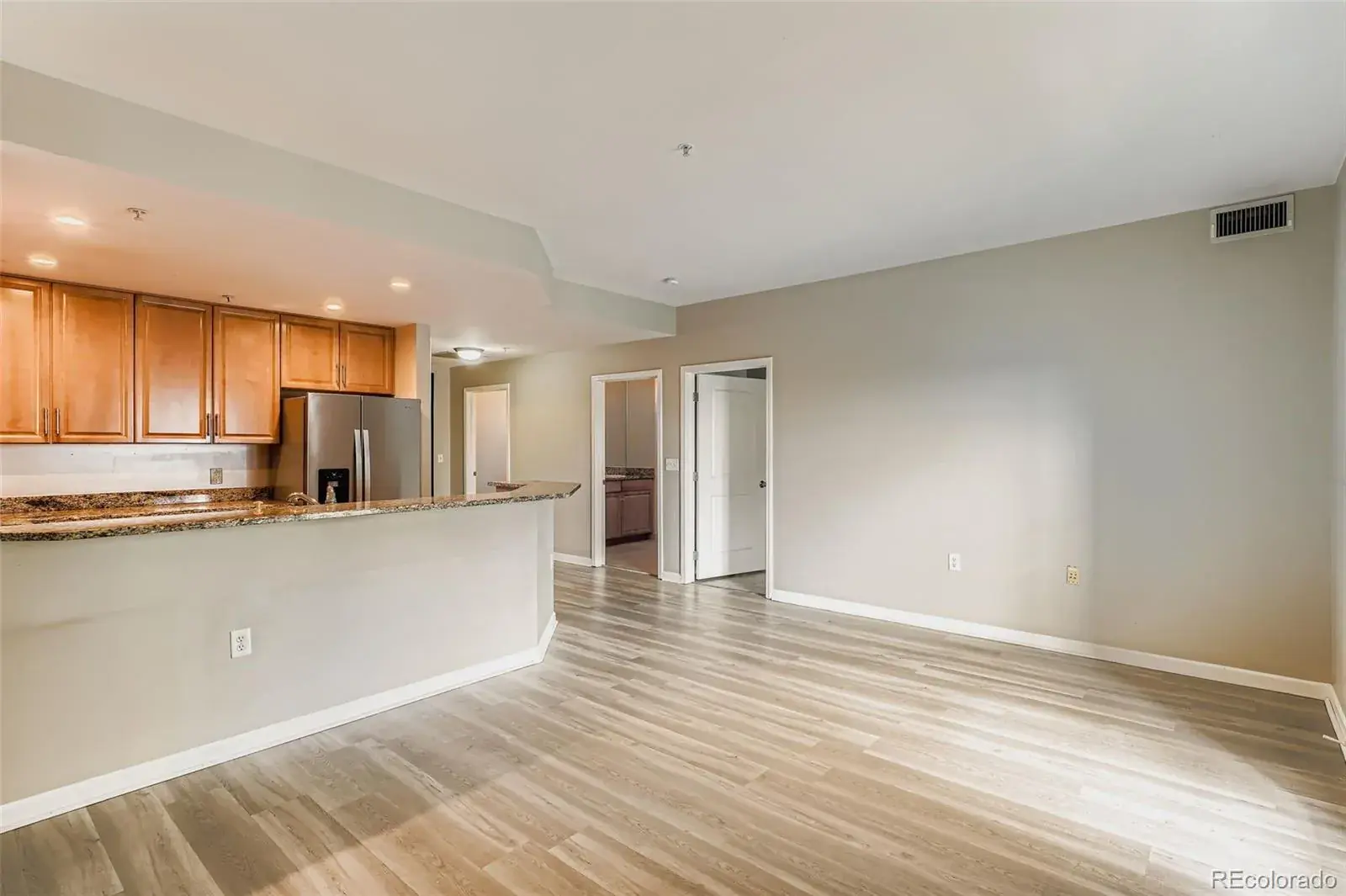 11052025205936 1600 11