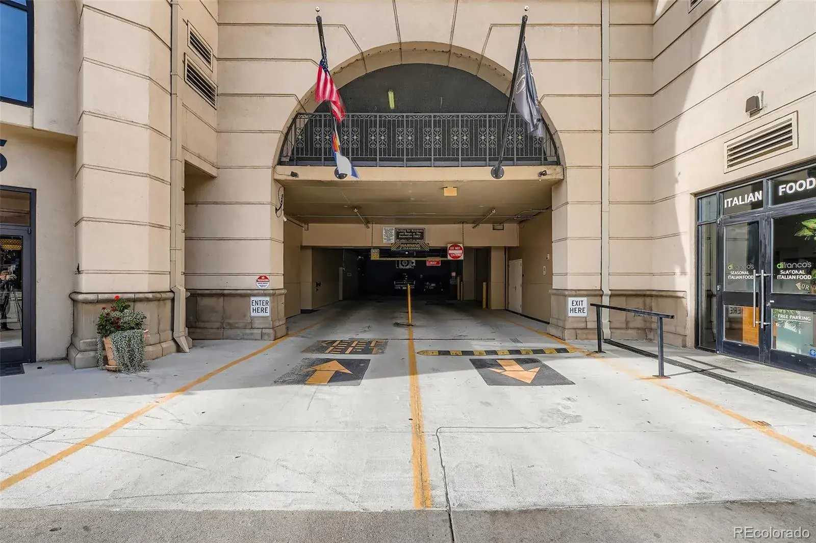 11052025205936 1600 30