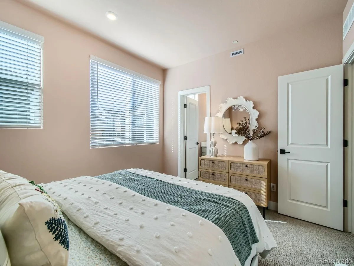 1606 Park Place Broomfield CO 80023 | MLS #REC3176496 08262026213921 1200 23