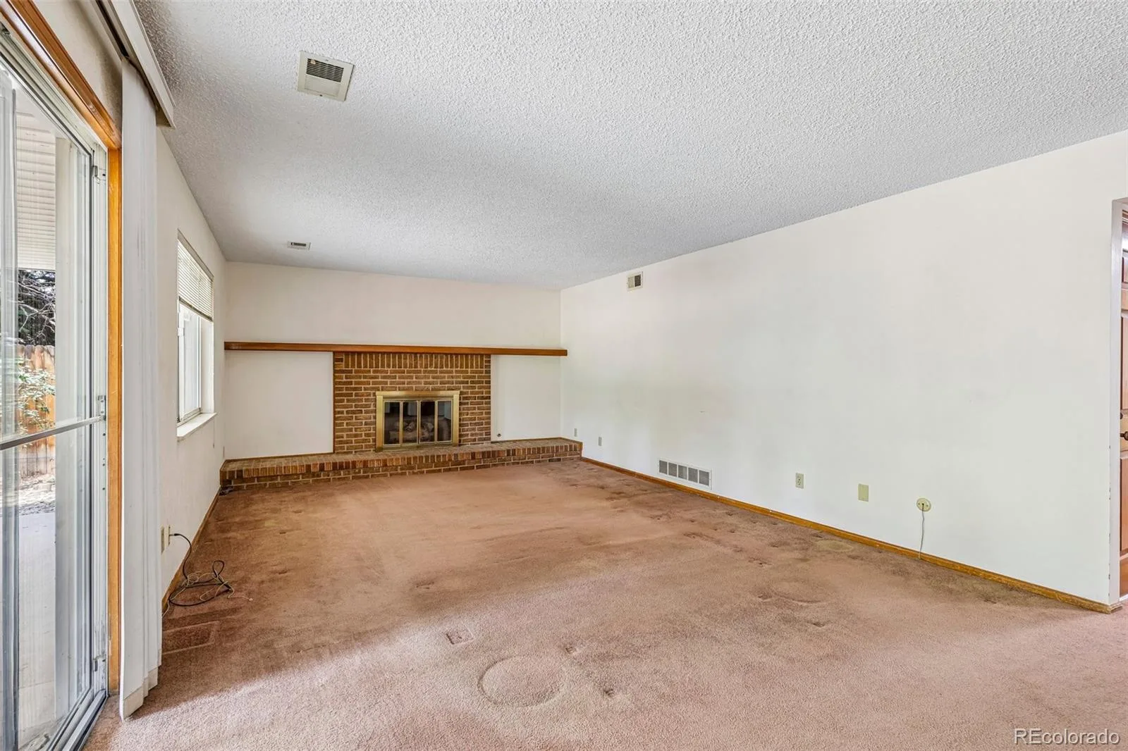7521 S Downing Street Littleton CO 80122 MLS #REC3177404 07092026023857 1600 10