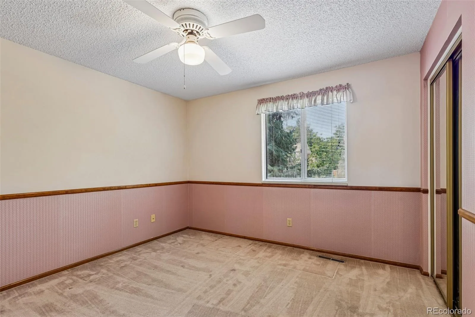 7521 S Downing Street Littleton CO 80122 MLS #REC3177404 07092026023857 1600 25