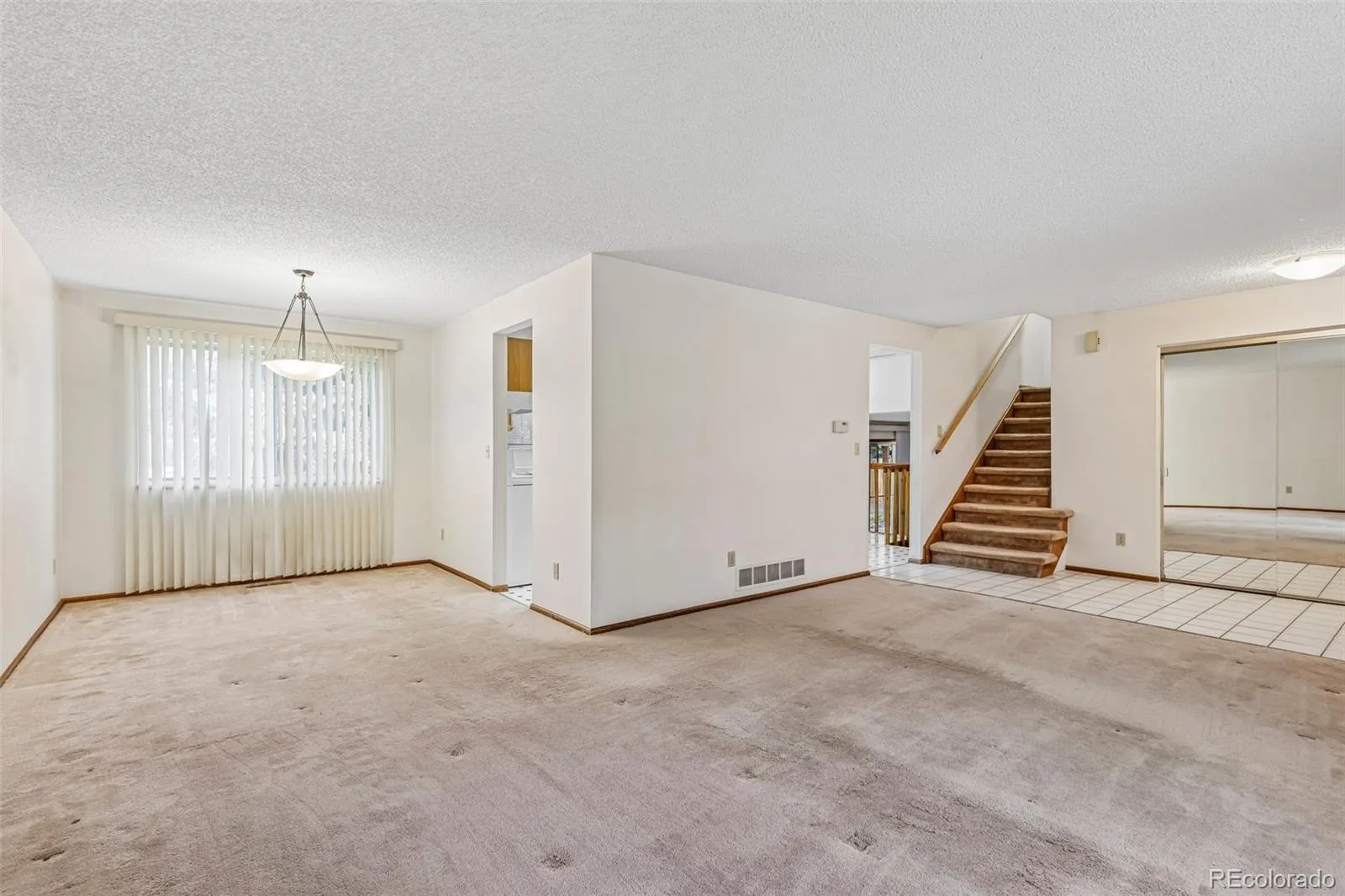 7521 S Downing Street Littleton CO 80122 MLS #REC3177404 07092026023857 1600 5
