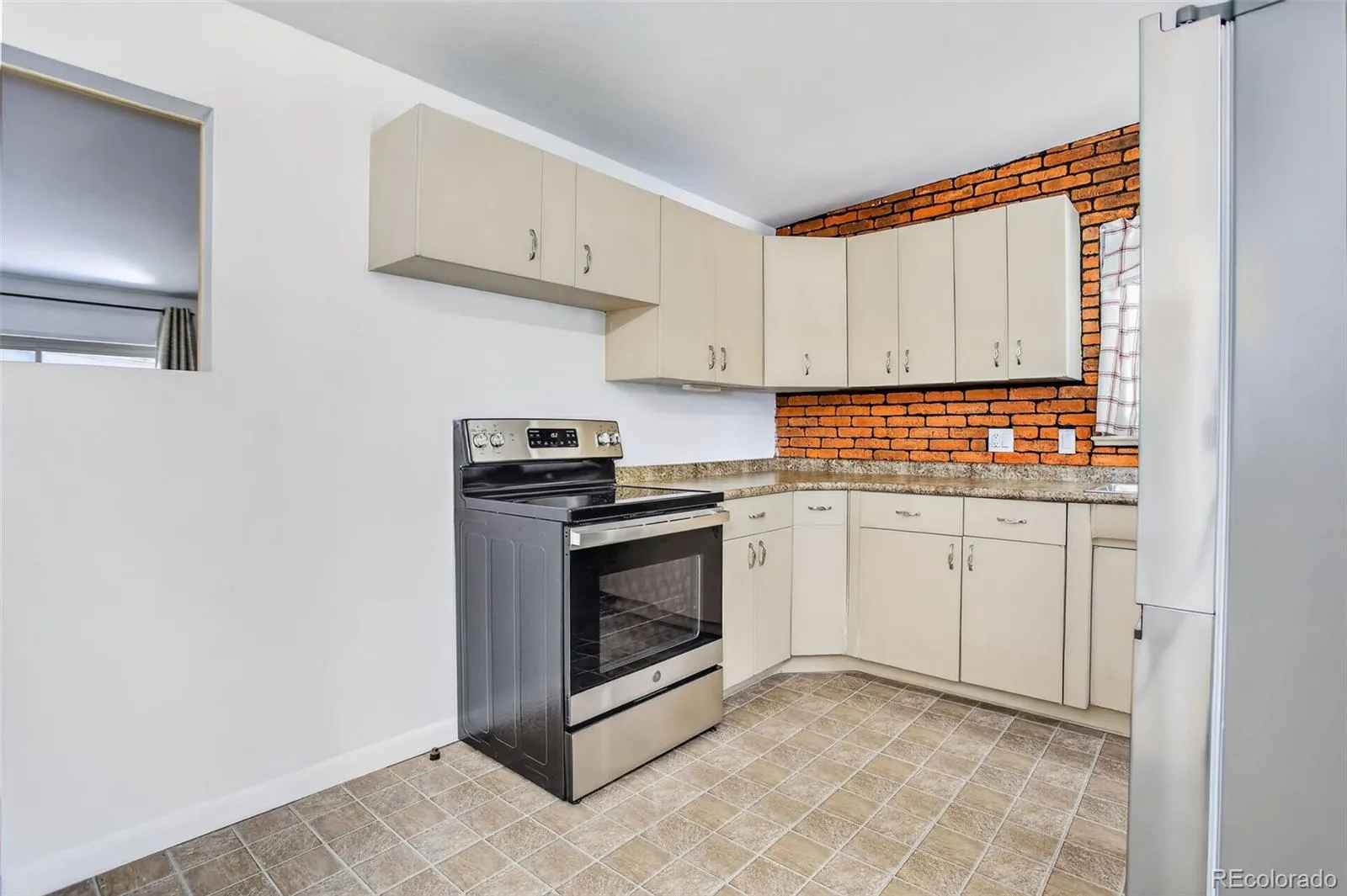 6066 Dover Street Arvada CO 80004 | MLS #REC3178209 07272026113332 1600 15
