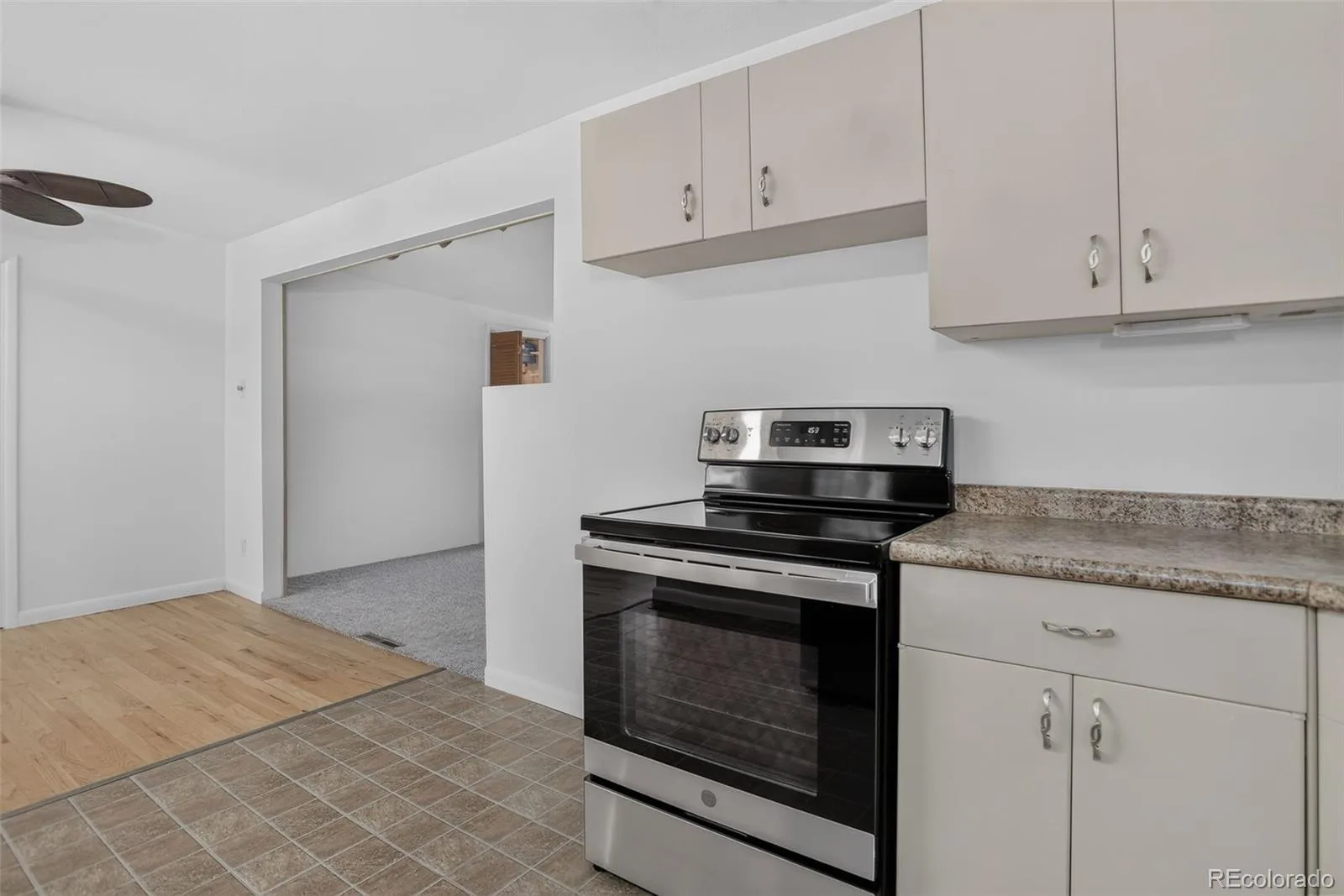 6066 Dover Street Arvada CO 80004 | MLS #REC3178209 07272026113332 1600 16