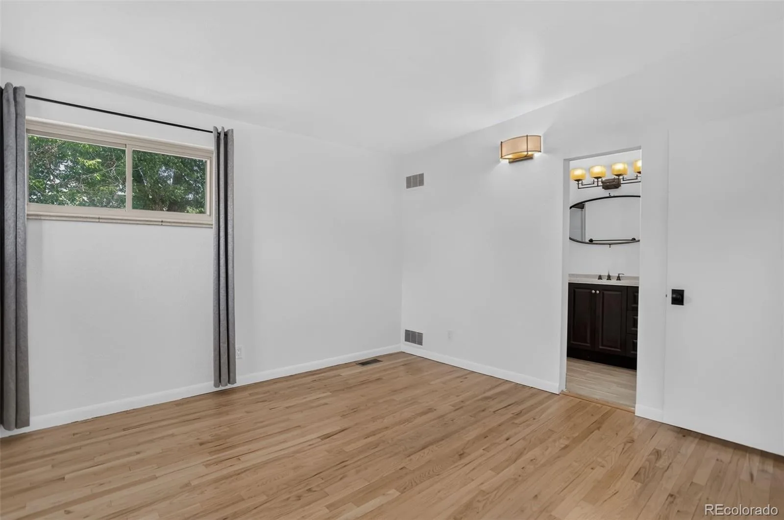 6066 Dover Street Arvada CO 80004 | MLS #REC3178209 07272026113332 1600 35