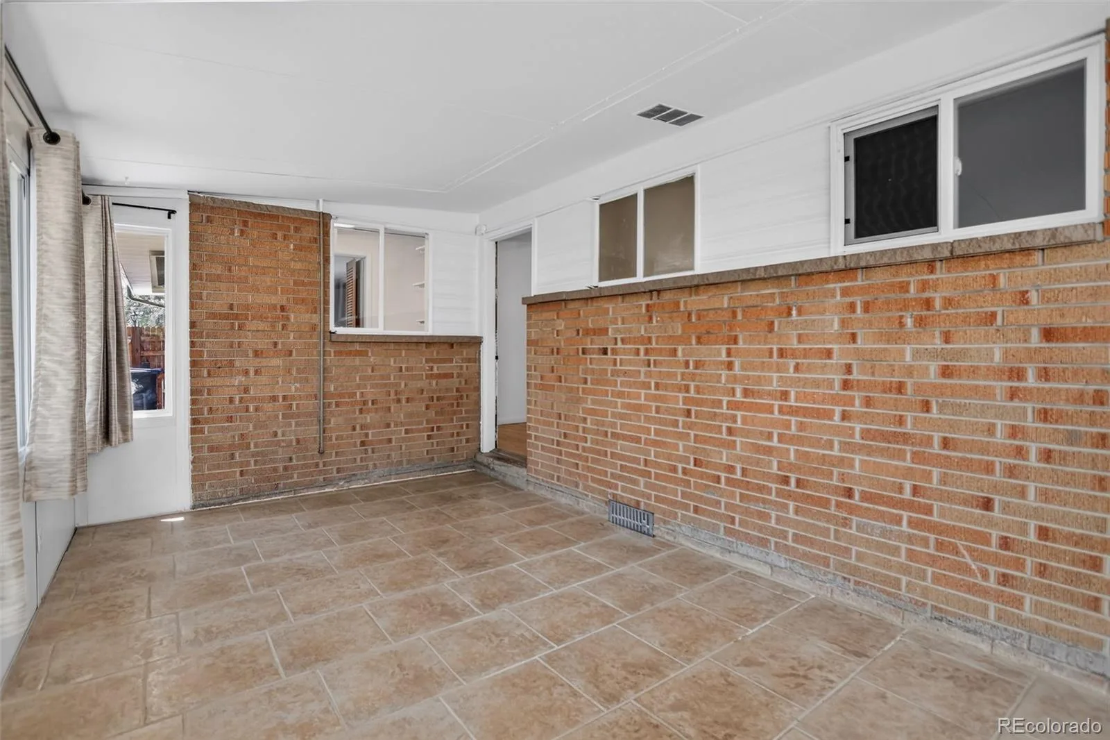 6066 Dover Street Arvada CO 80004 | MLS #REC3178209 07272026113332 1600 42