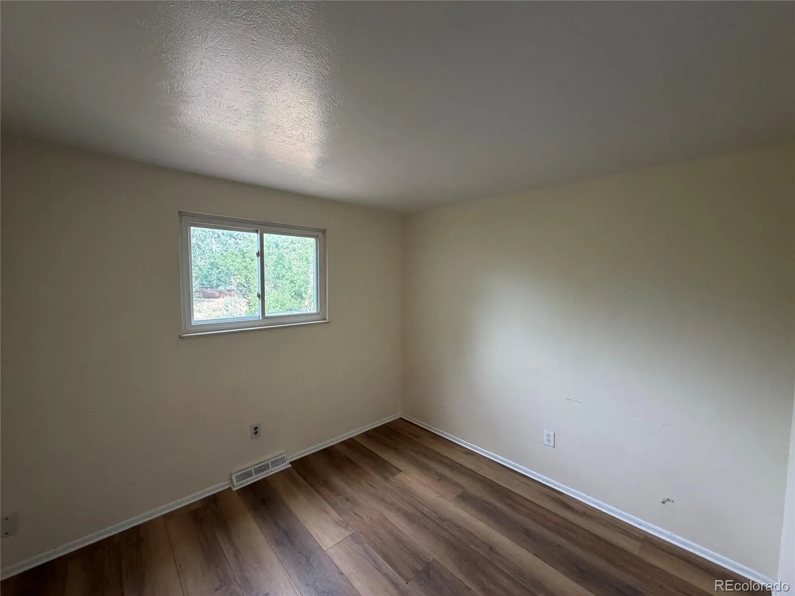 6218 S Cherry Circle Centennial CO 80121 | MLS #REC3178416 07292026172923 1600 25