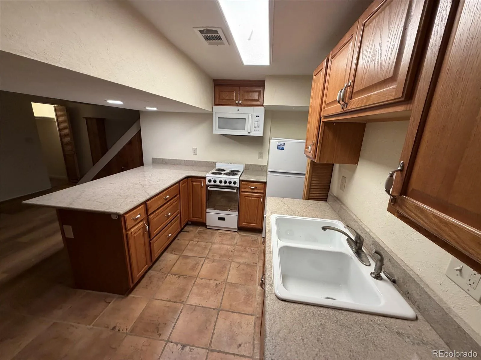 6218 S Cherry Circle Centennial CO 80121 | MLS #REC3178416 07292026172923 1600 28