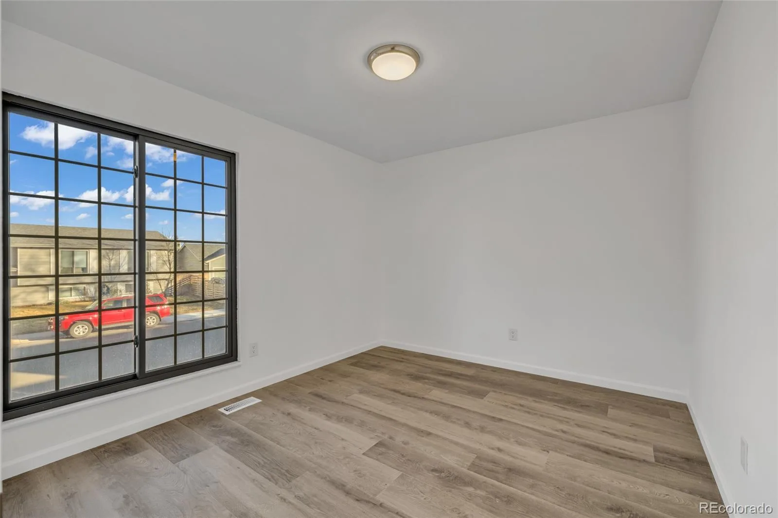 9409 Brentwood Street Broomfield CO 80021 MLS #REC3179628 06092026160901 1600 12