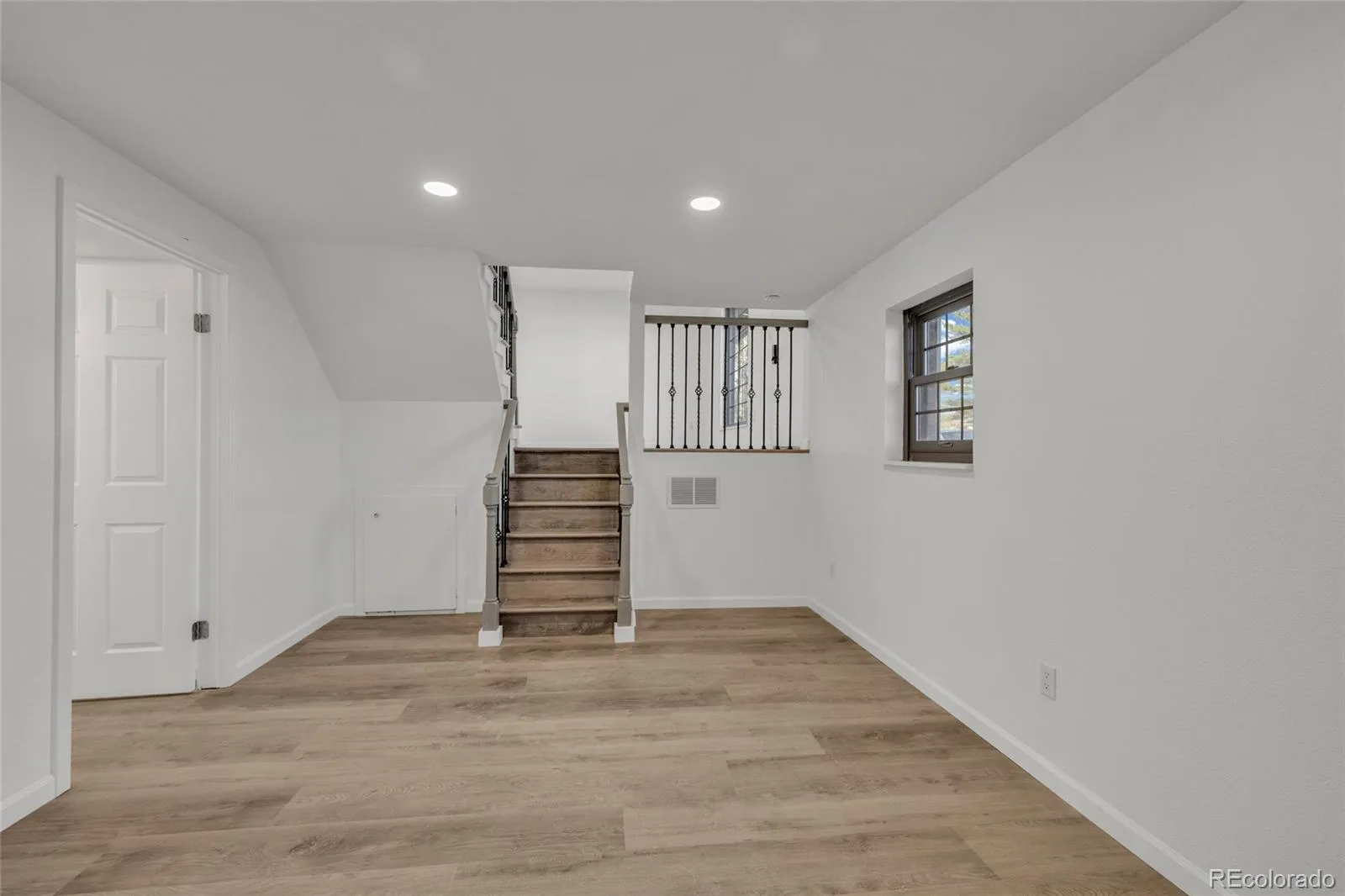 9409 Brentwood Street Broomfield CO 80021 MLS #REC3179628 06092026160901 1600 16