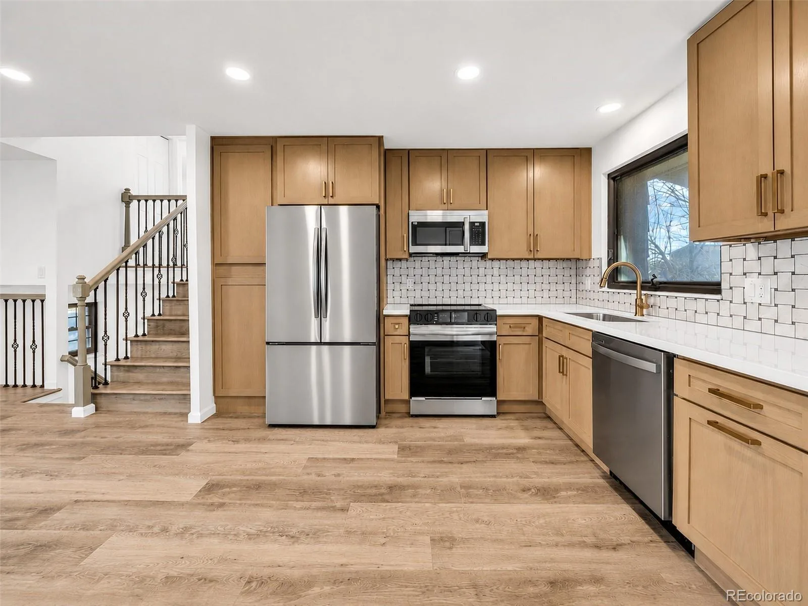 9409 Brentwood Street Broomfield CO 80021 MLS #REC3179628 06092026160901 1600 5