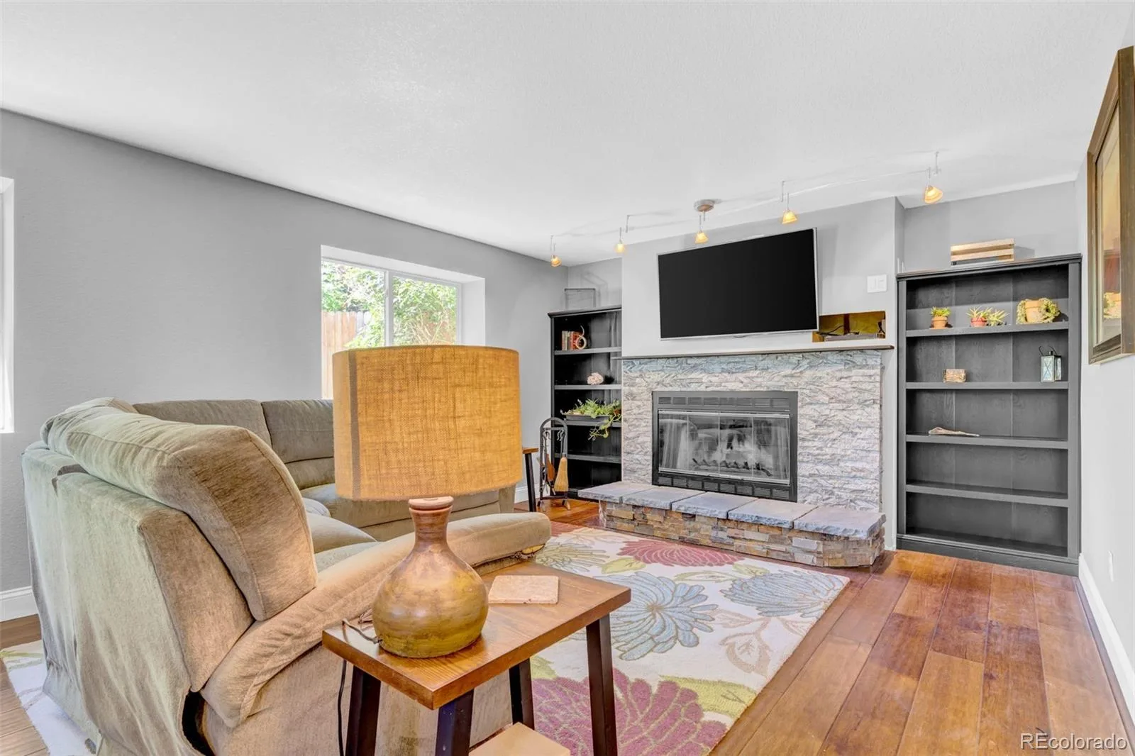 629 Bellingham Place Longmont CO 80504 MLS #REC3179645 06122026120327 1600 15