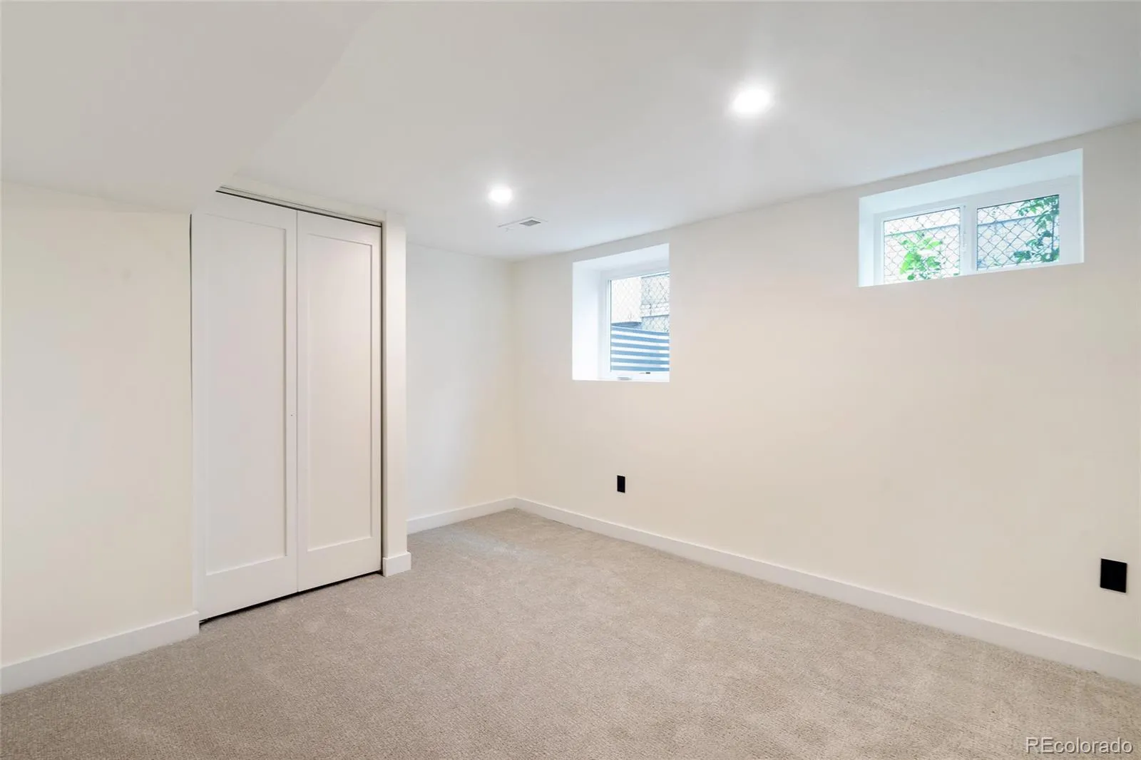3351 N Gaylord Street Denver CO 80205 MLS #REC3179754 04302026035502 1600 20