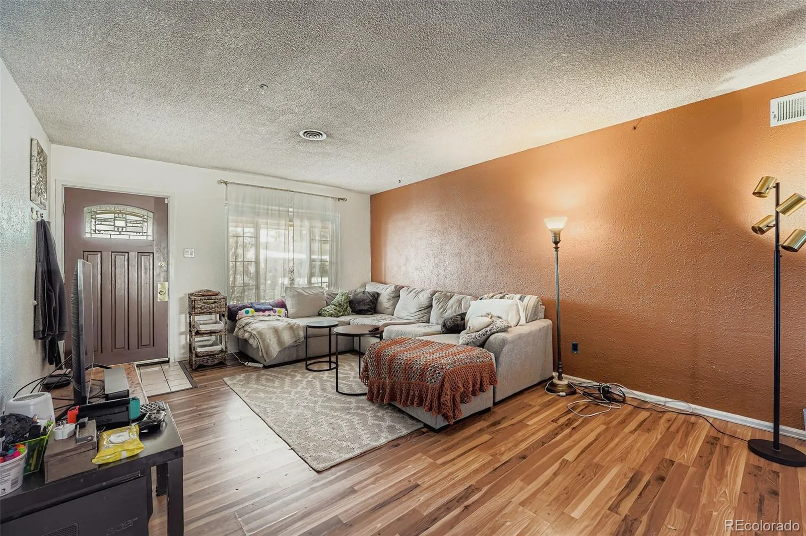 1072 Racine Street Aurora CO 80011 MLS #REC3182183 06162026215639 1600 5