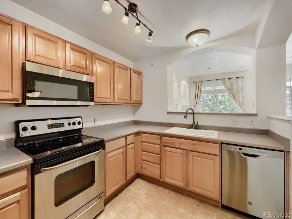 474 Black Feather Loop #413 Castle Rock CO 80104 | MLS #REC3183295 07302026225125 1200 13