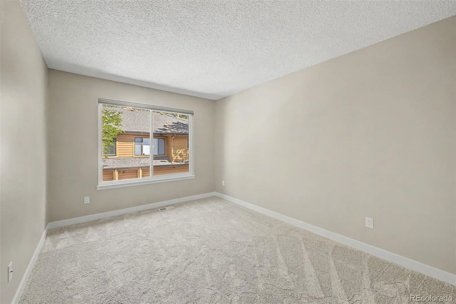 9400 E Iliff Avenue #414 Denver CO 80231 | MLS #REC3184217 07282026174304 1600 18