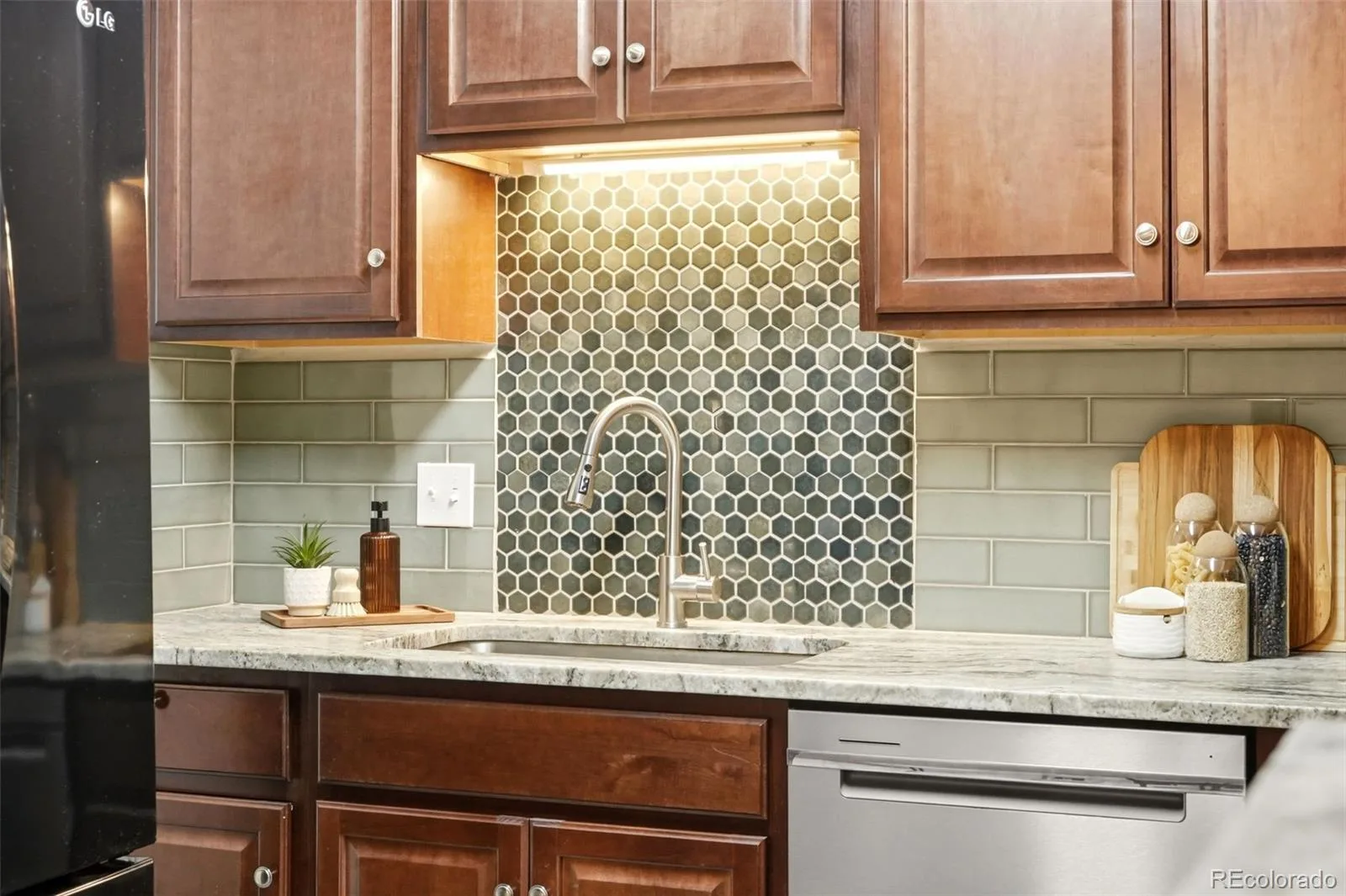 3295 S Ammons Street #108 Lakewood CO 80227 | MLS #REC3184722 08272026193905 1600 13