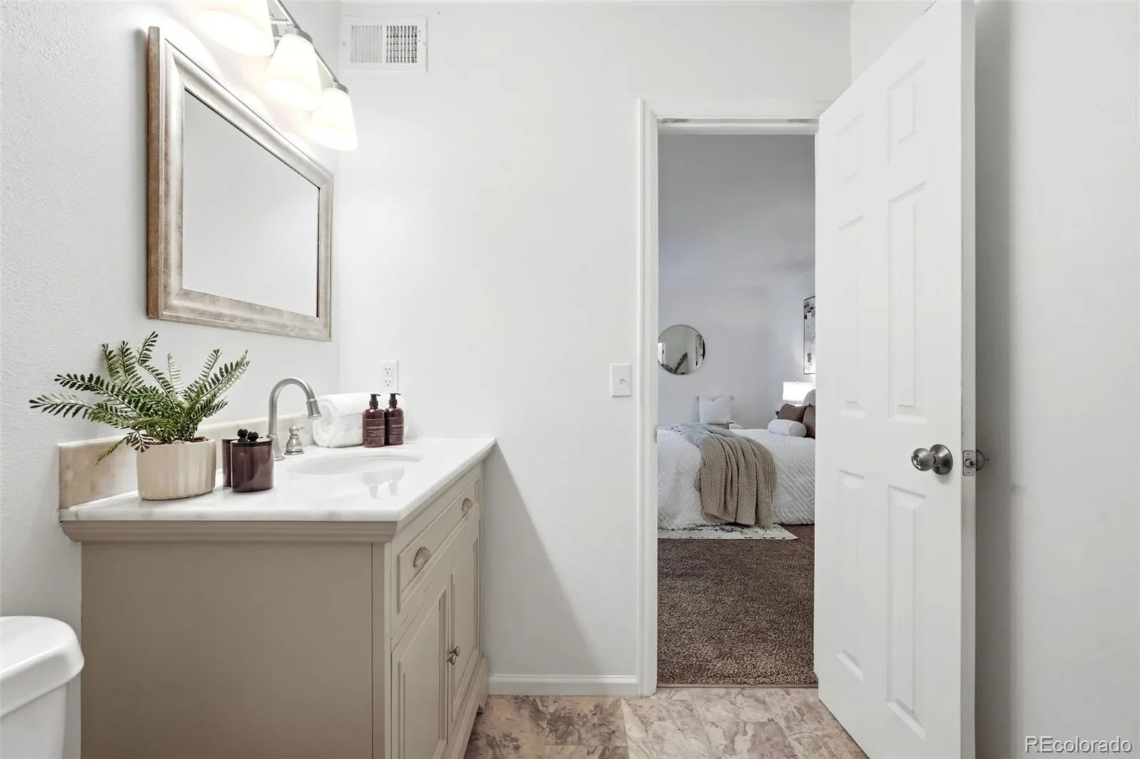 3295 S Ammons Street #108 Lakewood CO 80227 | MLS #REC3184722 08272026193905 1600 20