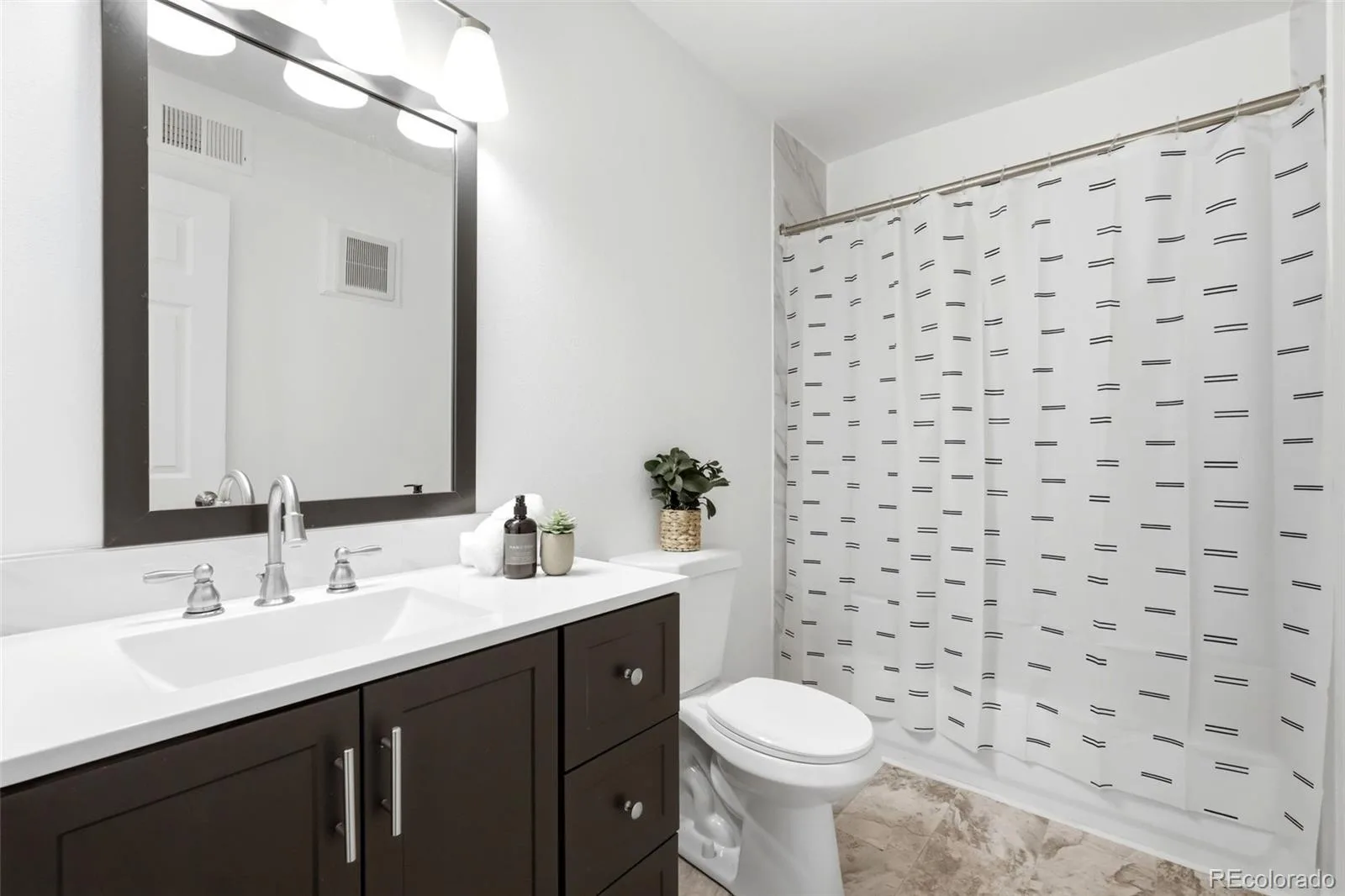 3295 S Ammons Street #108 Lakewood CO 80227 | MLS #REC3184722 08272026193905 1600 25