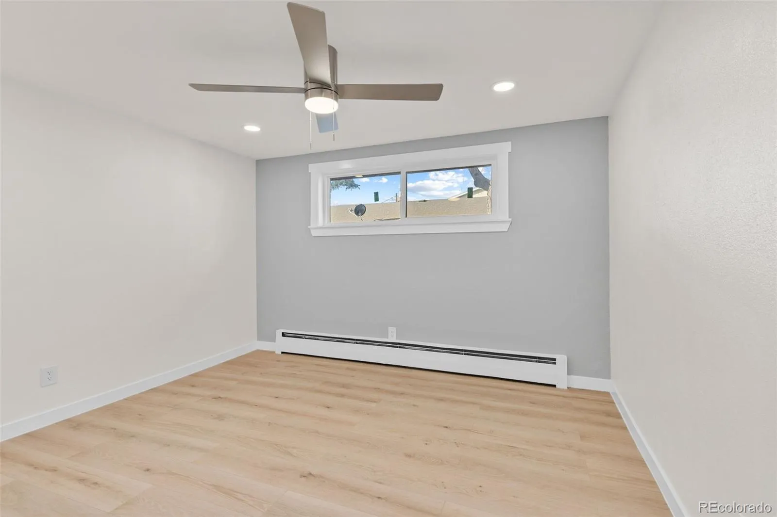 6504 W 14th Avenue Lakewood CO 80214 MLS #REC3184935 04292026021729 1600 17