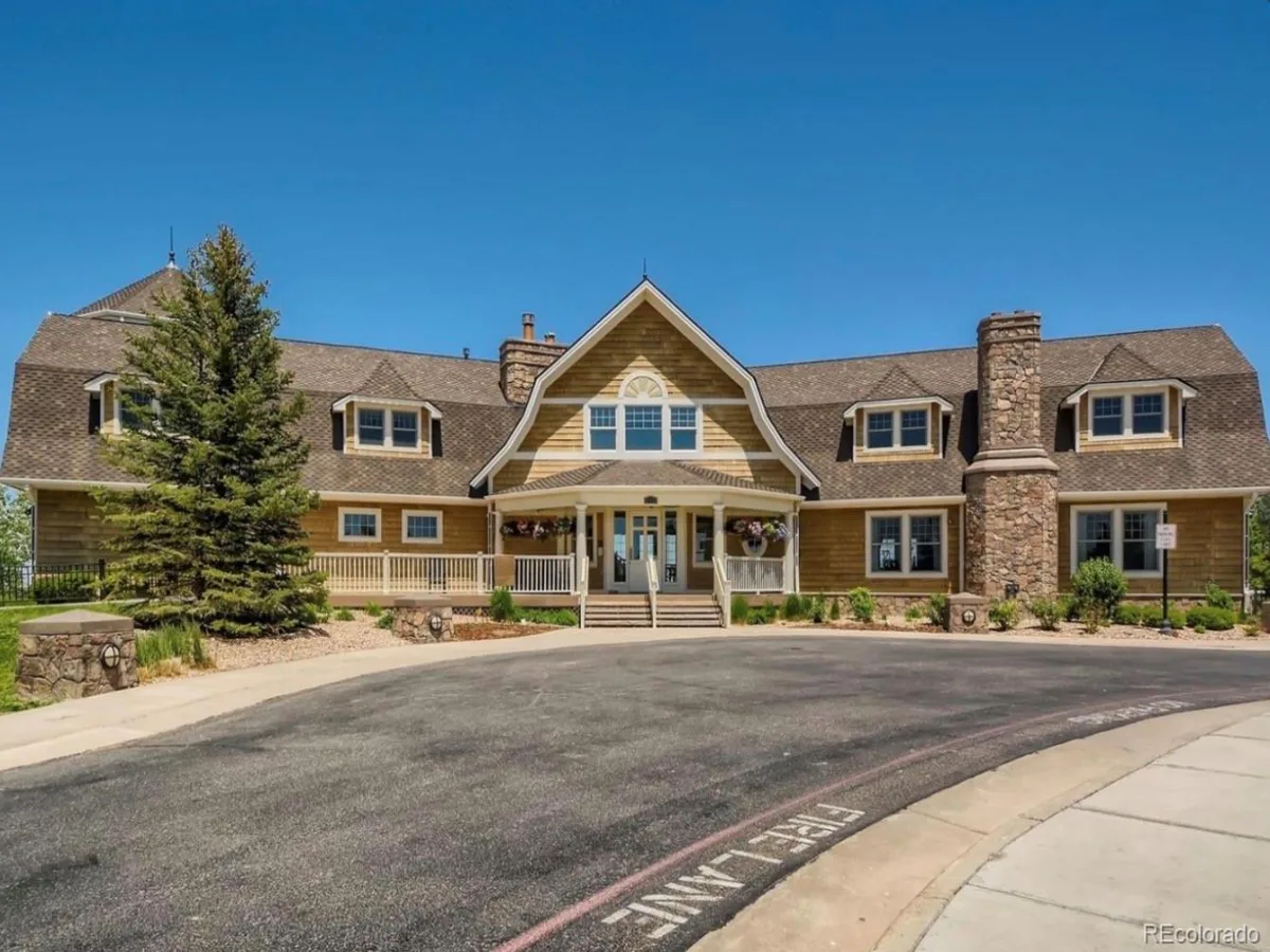 27681 E Lakeview Drive Aurora CO 80016 MLS #REC3184950 06092026154048 1200 41