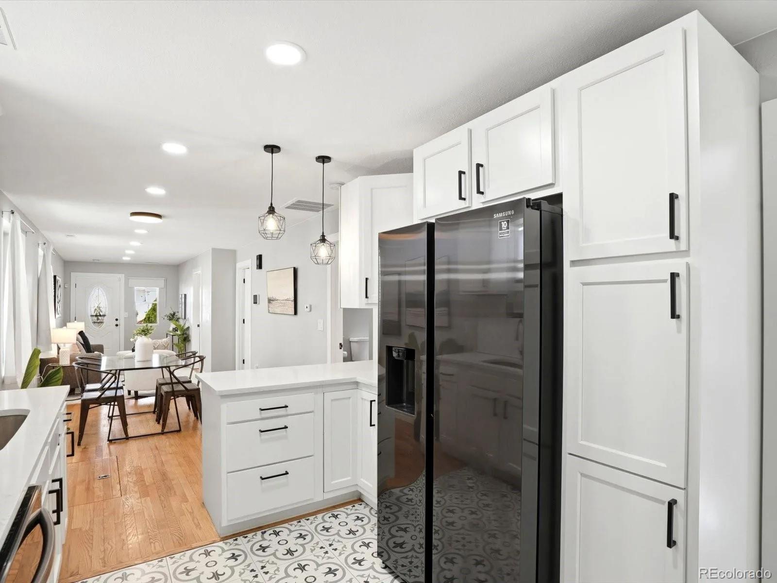 2555 N Clarkson Street Denver CO 80205 | MLS #REC3185624 07282026214305 1600 16