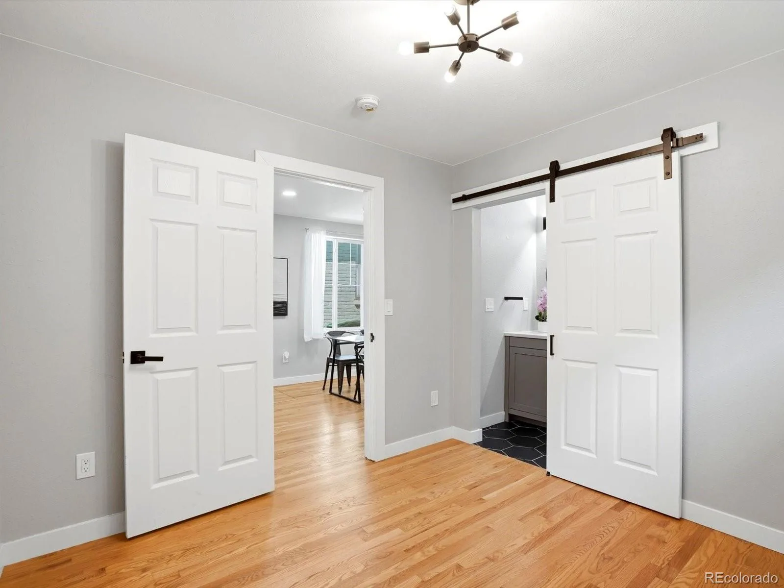 2555 N Clarkson Street Denver CO 80205 | MLS #REC3185624 07282026214305 1600 26