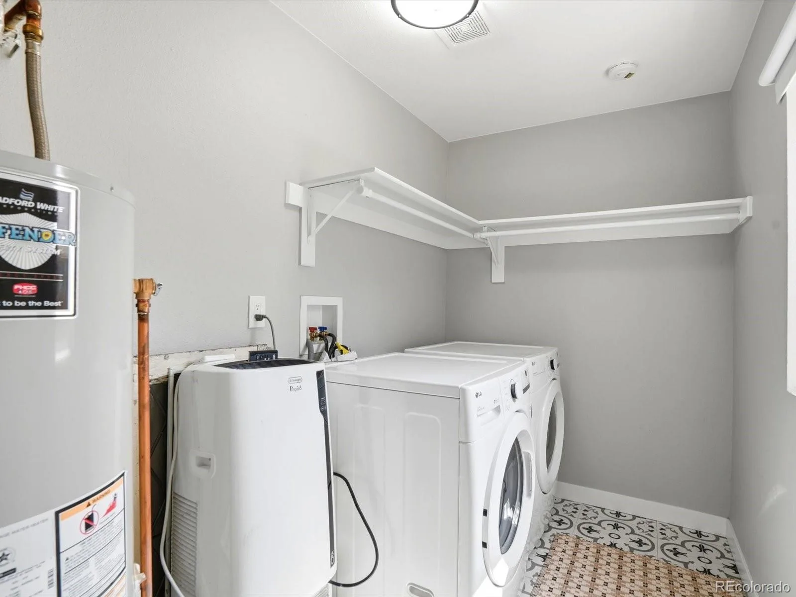 2555 N Clarkson Street Denver CO 80205 | MLS #REC3185624 07282026214305 1600 28