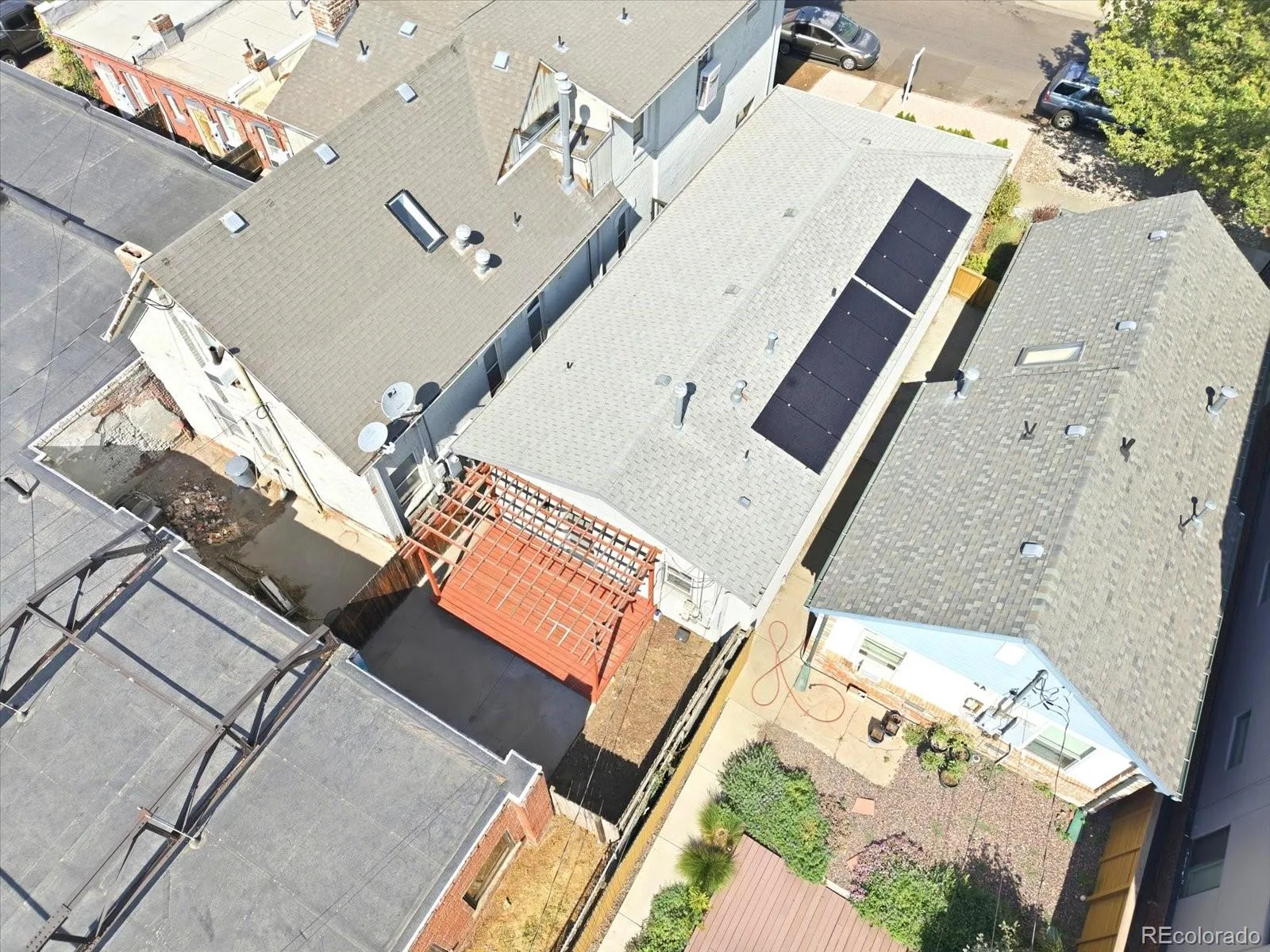 2555 N Clarkson Street Denver CO 80205 | MLS #REC3185624 07282026214305 1600 35