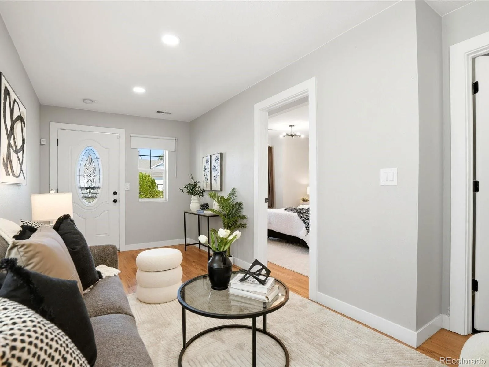 2555 N Clarkson Street Denver CO 80205 | MLS #REC3185624 07282026214305 1600 8