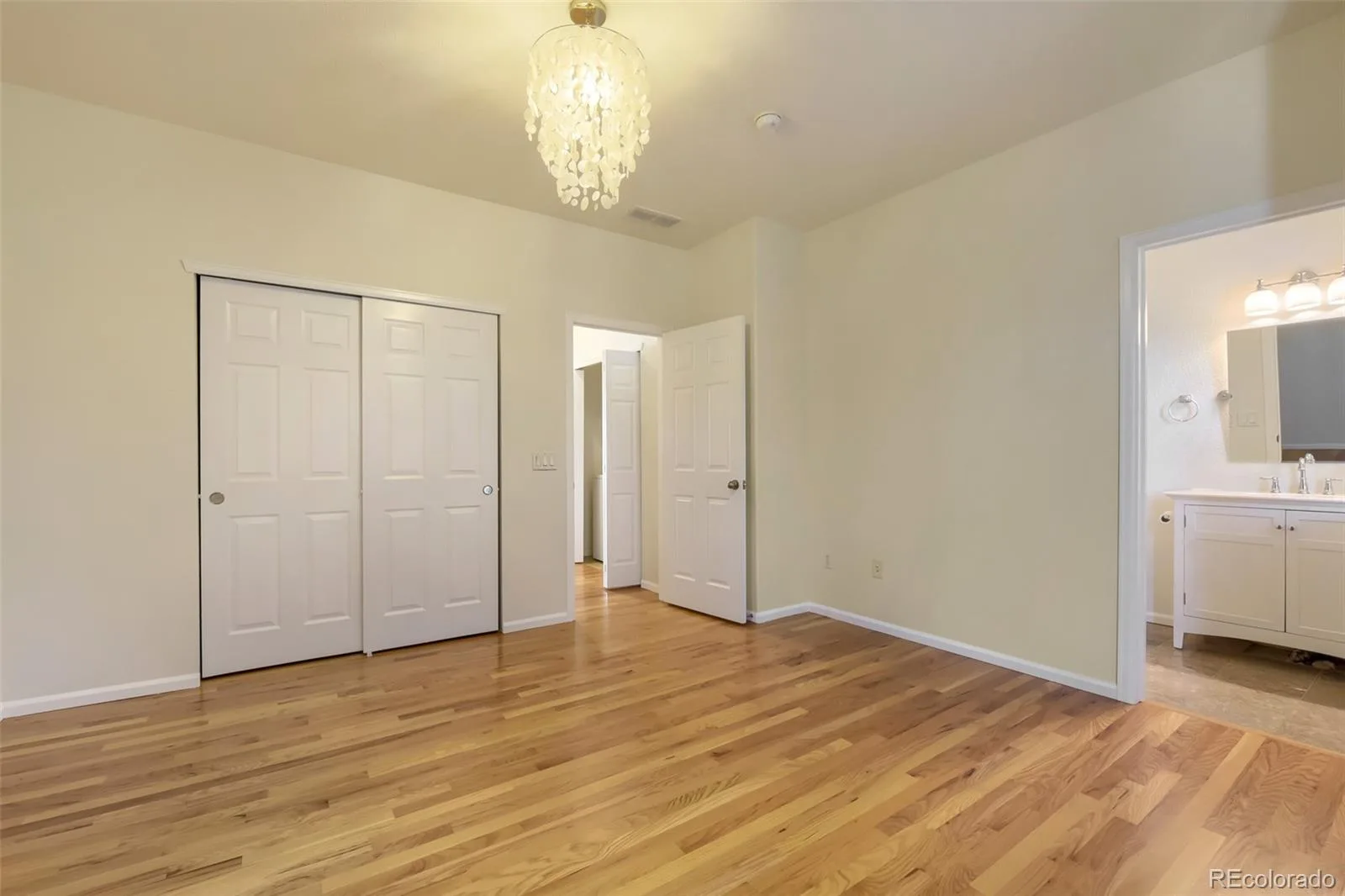 9450 Ridgeline Boulevard #G Littleton CO 80129 | MLS #REC3187280 07232026171300 1600 22