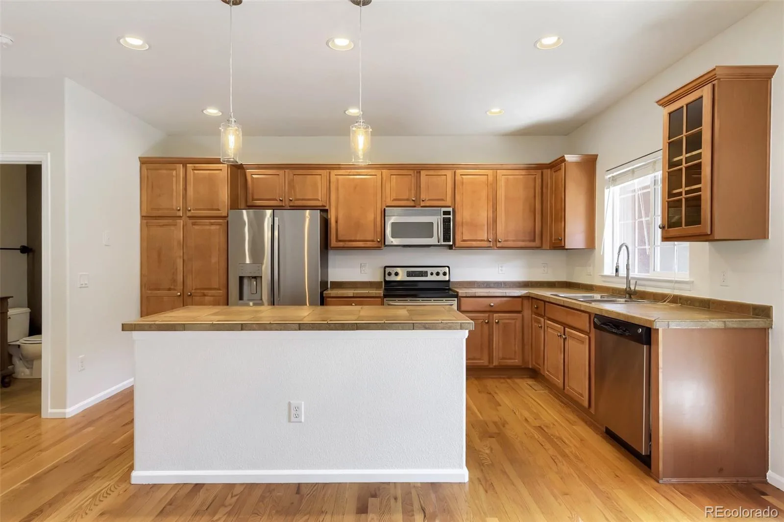9450 Ridgeline Boulevard #G Littleton CO 80129 | MLS #REC3187280 07232026171300 1600 7
