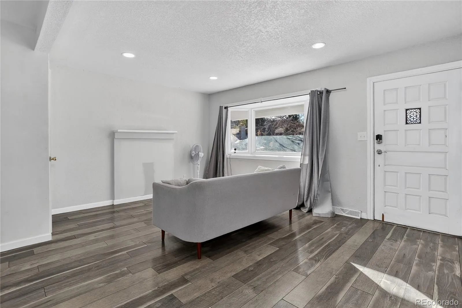 04092026125146 1600 3