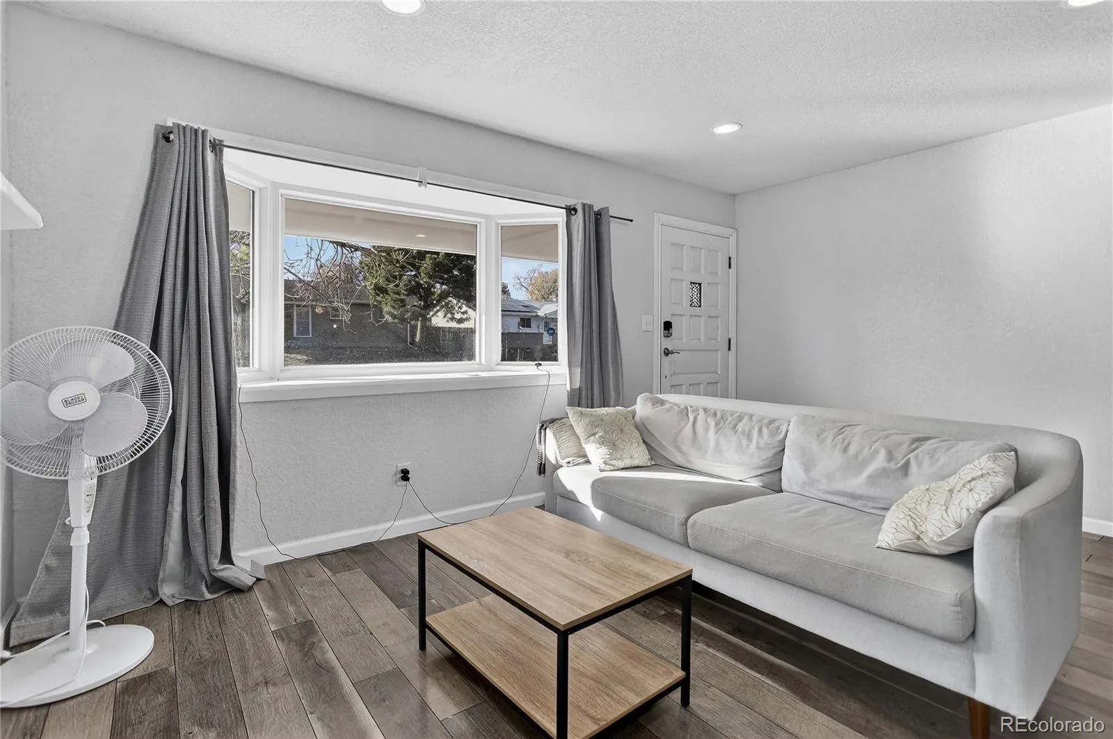 04092026125146 1600 4