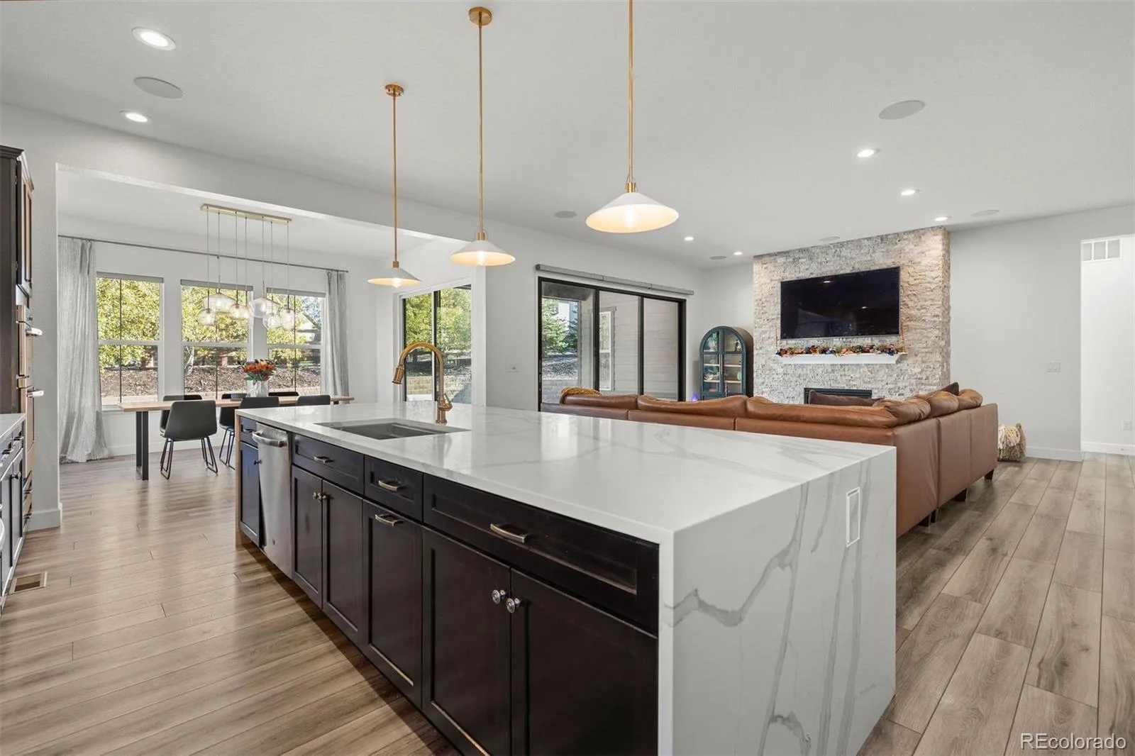 25270 E Nova Place Aurora CO 80016 | MLS #REC3199579 10152026192412 1600 16