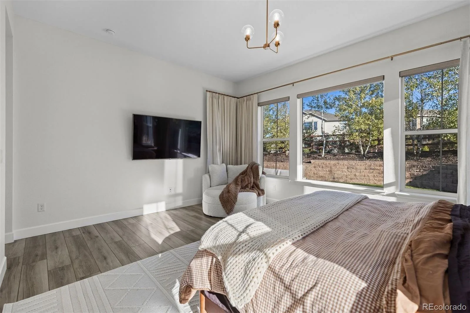 25270 E Nova Place Aurora CO 80016 | MLS #REC3199579 10152026192412 1600 19