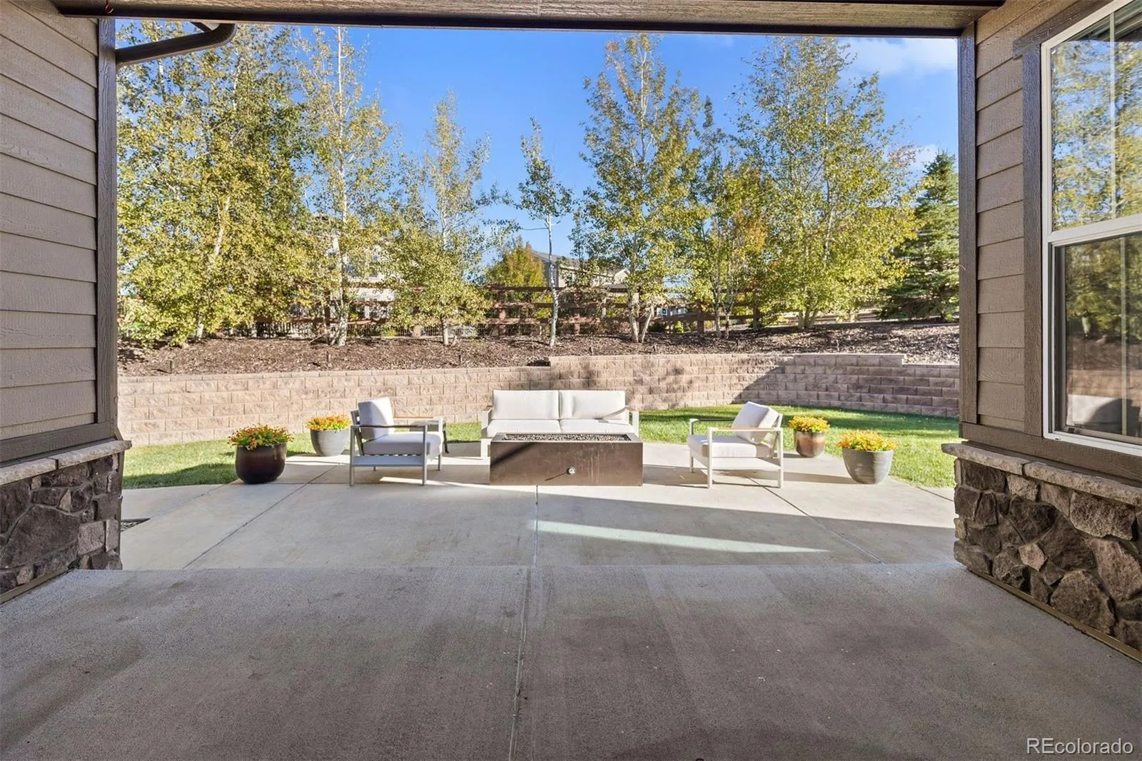25270 E Nova Place Aurora CO 80016 | MLS #REC3199579 10152026192412 1600 37
