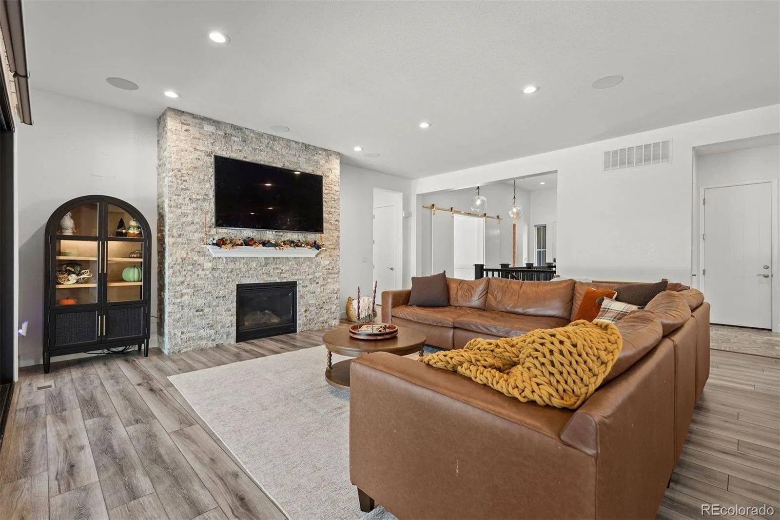 25270 E Nova Place Aurora CO 80016 | MLS #REC3199579 10152026192412 1600 8