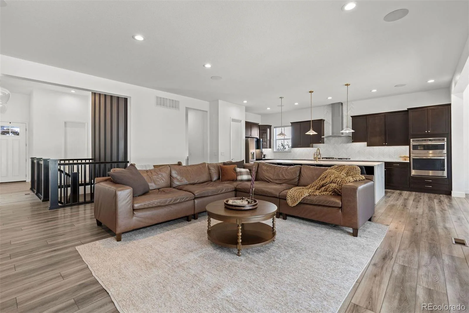 25270 E Nova Place Aurora CO 80016 | MLS #REC3199579 10152026192412 1600 9