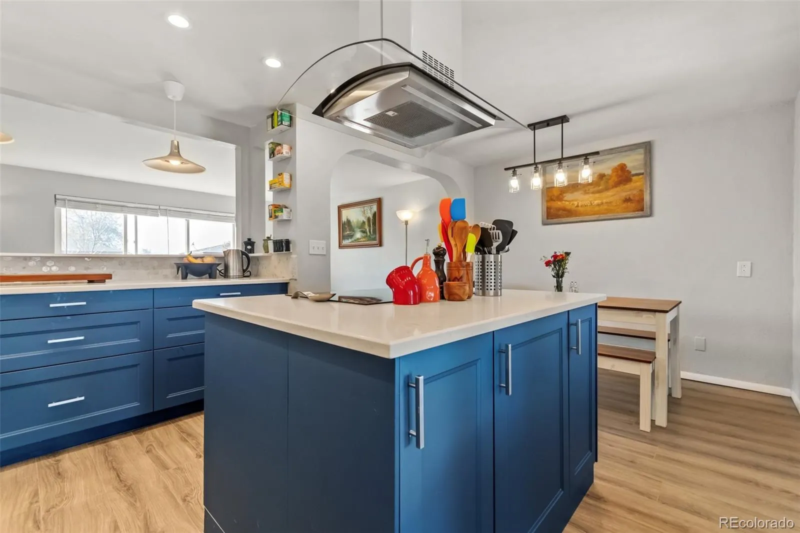 13436 Fitzsimons Way Aurora CO 80011 MLS #REC3199899 05012026023154 1600 20