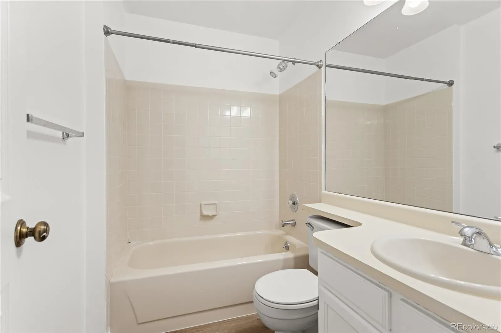 1720 S Quintero Way Aurora CO 80017 MLS #REC3200530 03232026164352 1600 15
