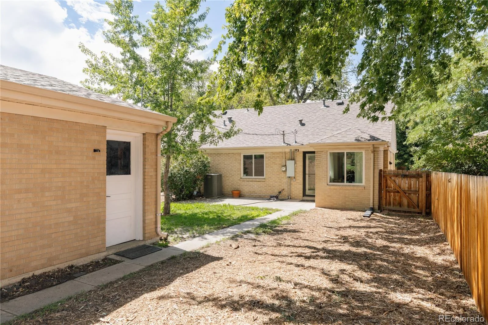 1120 N Locust Street Denver CO 80220 | MLS #REC3201285 08272026144458 1600 23