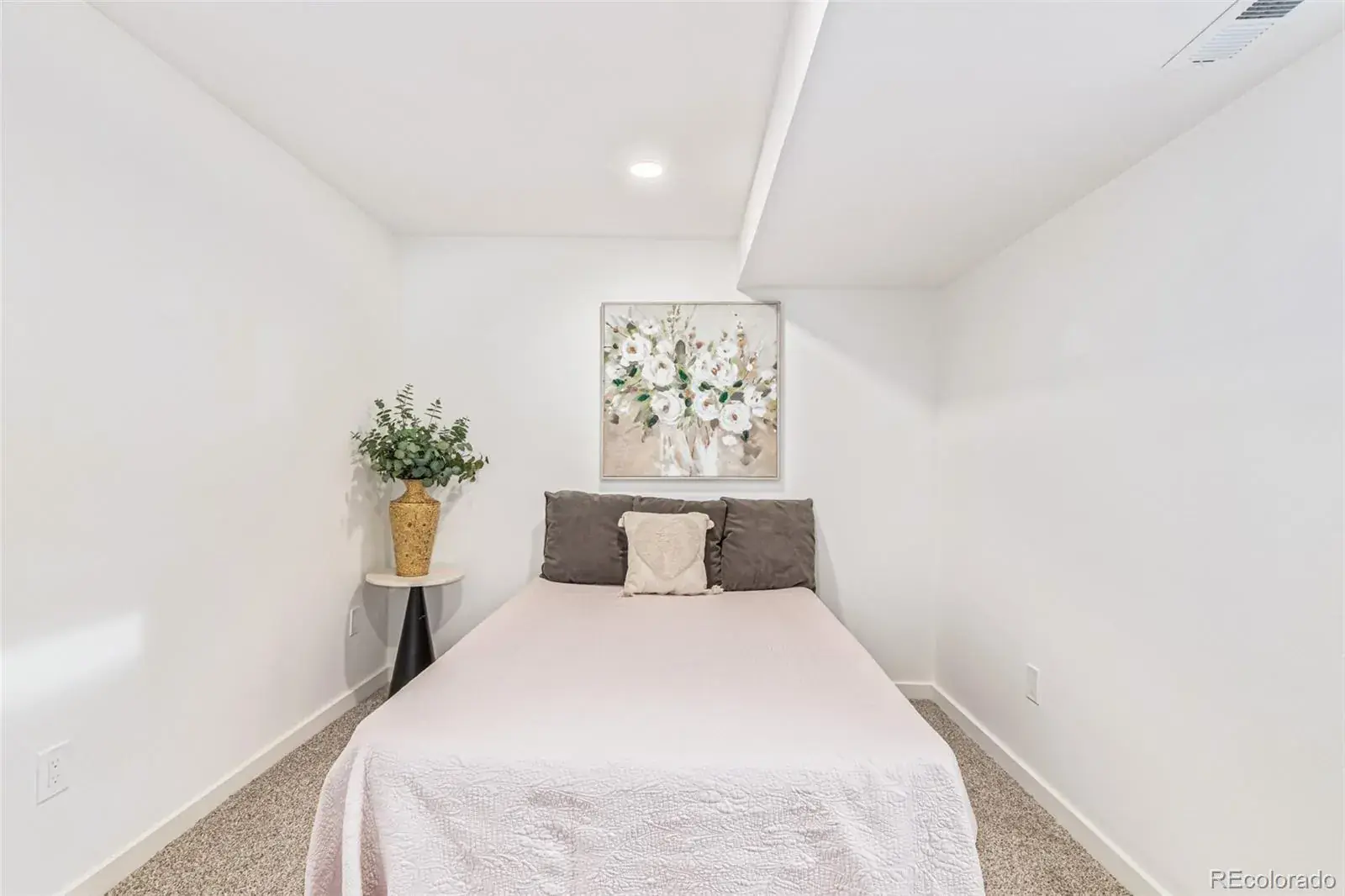 02262026180542 1600 24